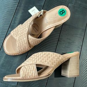 NET Joie Leather Sandal Block Heel Tan Size 8
